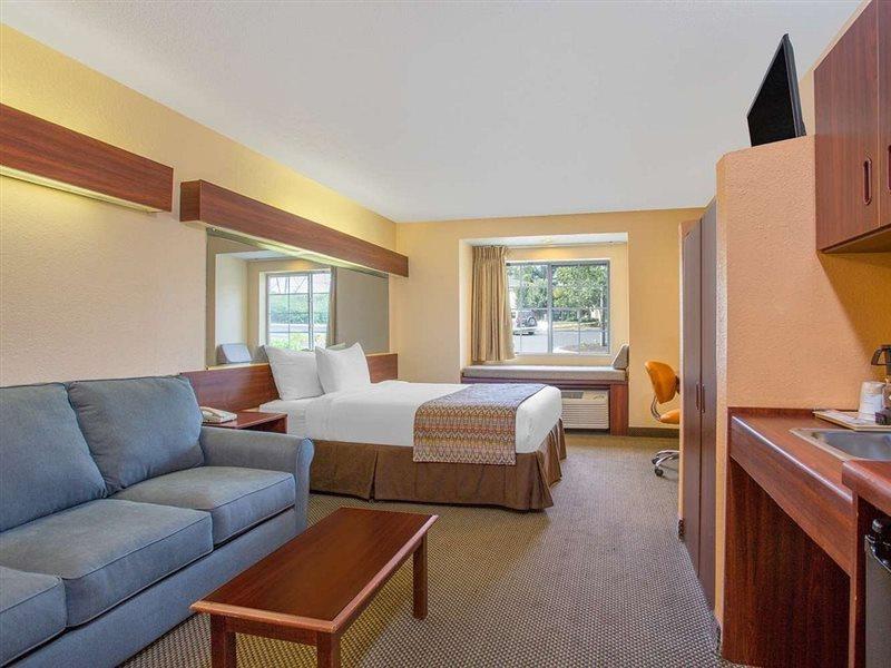 Microtel Inn & Suites By Wyndham Kannapolis/Concord Exterior foto